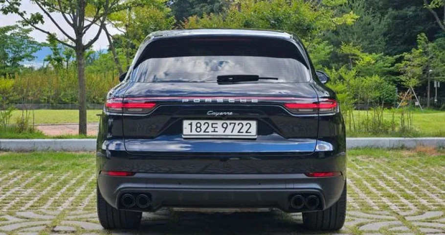 Porsche Cayenne 