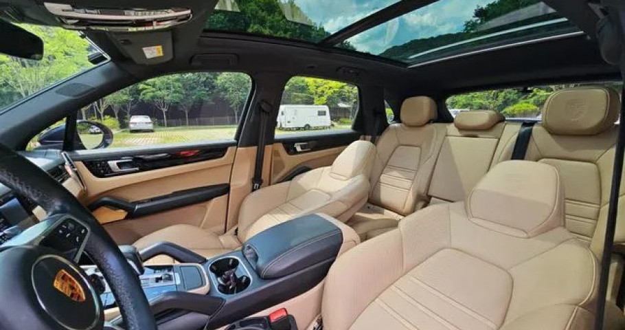 Porsche Cayenne 