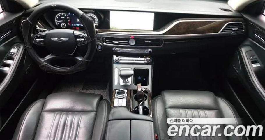 Genesis G90 