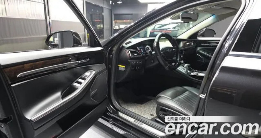 Genesis G90 