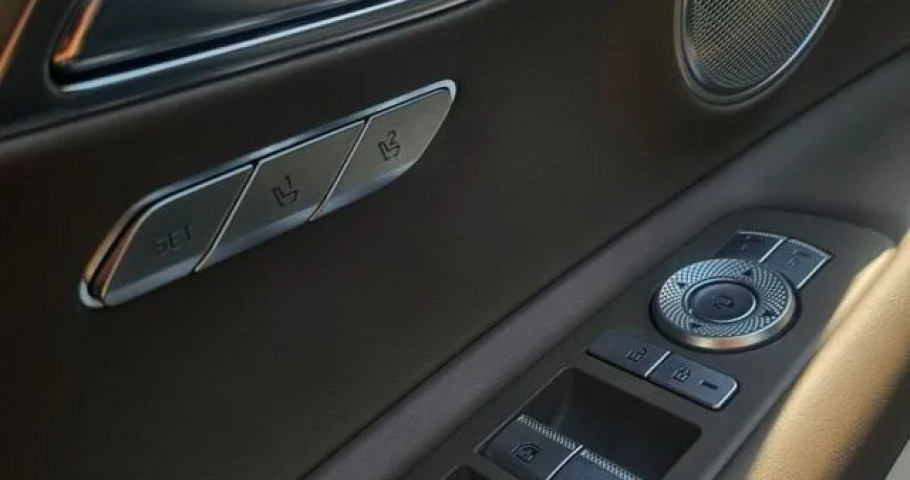 Genesis Gv80 