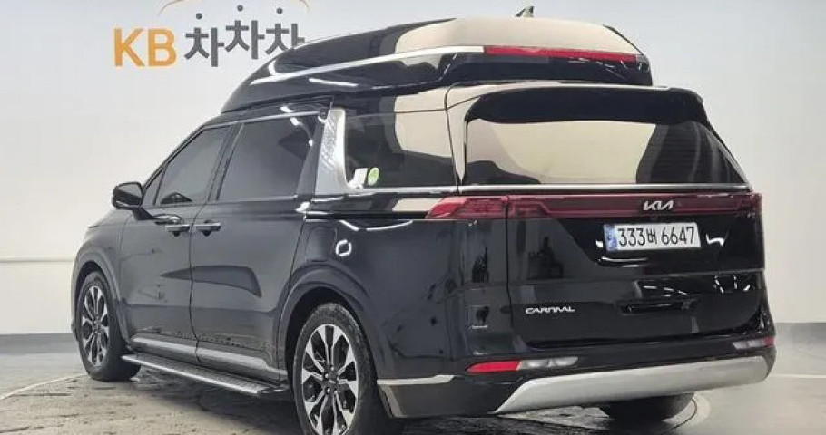 Kia Carnival 