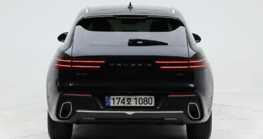 Genesis Gv70 