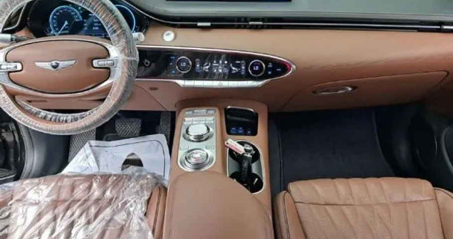 Genesis Gv70 