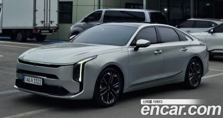 Kia K8 