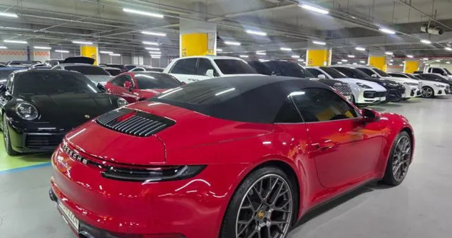 Porsche 911 