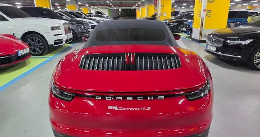 Porsche 911 