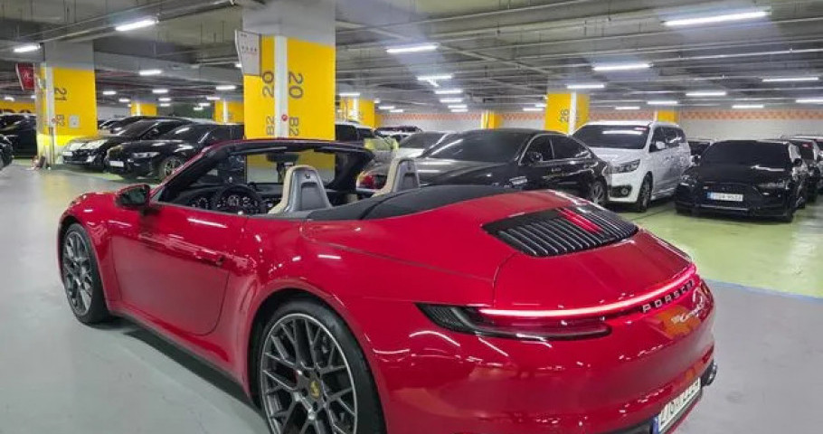 Porsche 911 