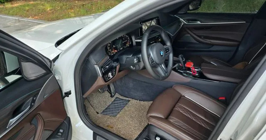 Bmw 5-Series 