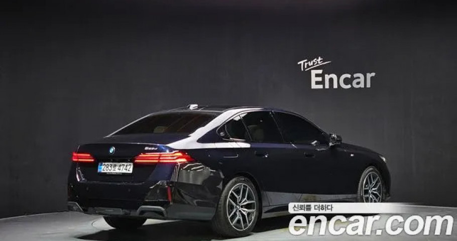 Bmw 5-Series 