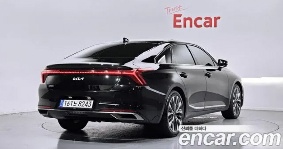 Kia K8 