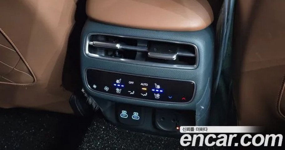 Genesis Gv70 