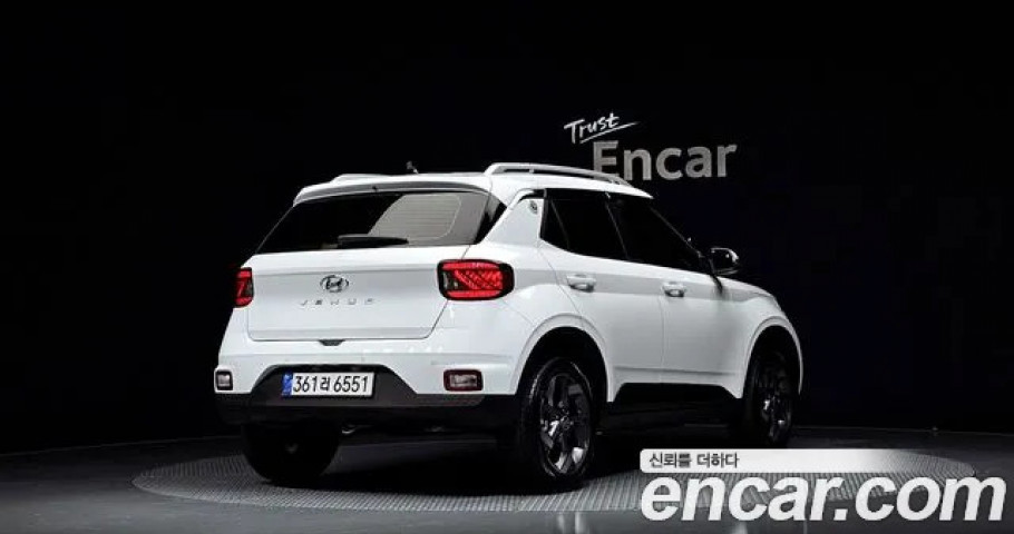 Hyundai Venue 
