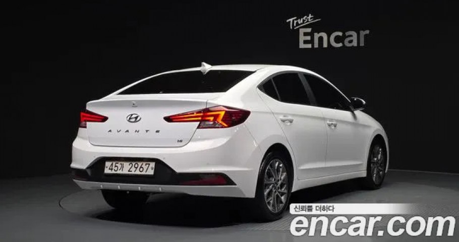 Hyundai Avante (Elantra) 