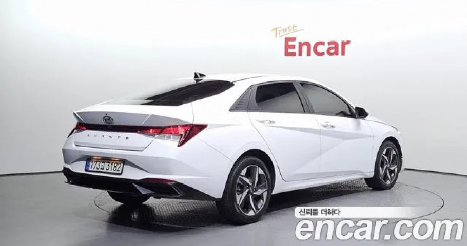 Hyundai Avante (Elantra) 