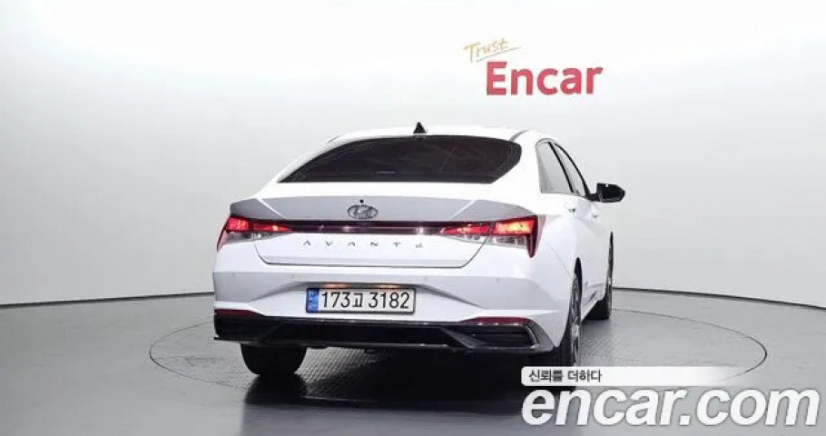 Hyundai Avante (Elantra) 