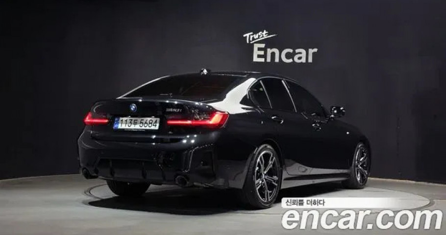 Bmw 3-Series 