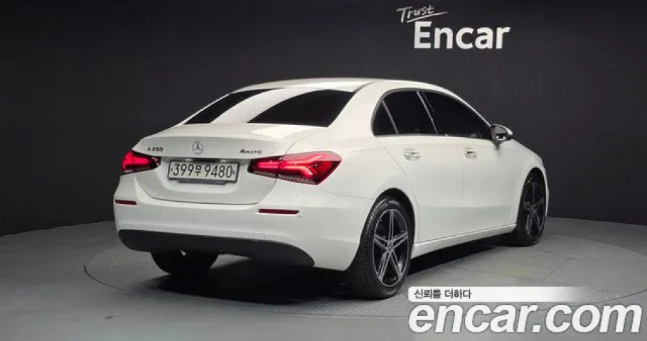 Mercedes-Benz A-Class 