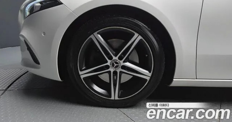 Mercedes-Benz A-Class 