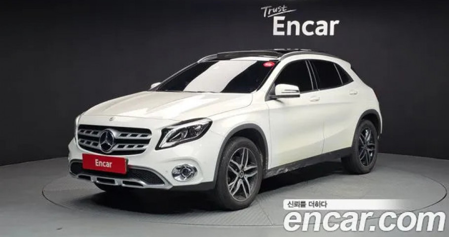 Mercedes-Benz Gla-Class 