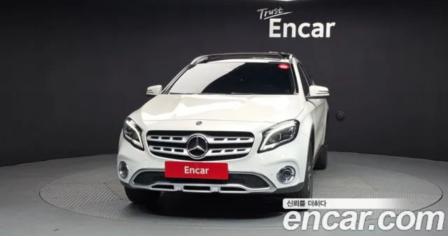 Mercedes-Benz Gla-Class 