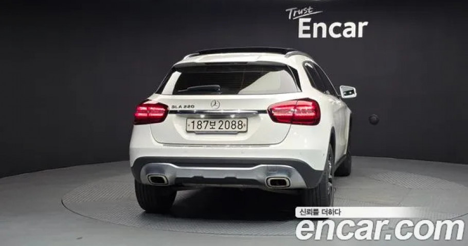 Mercedes-Benz Gla-Class 