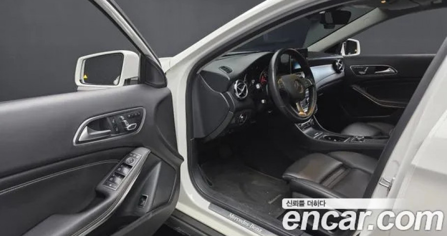 Mercedes-Benz Gla-Class 