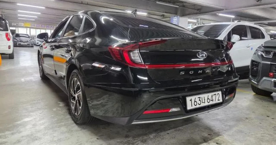 Hyundai Sonata 
