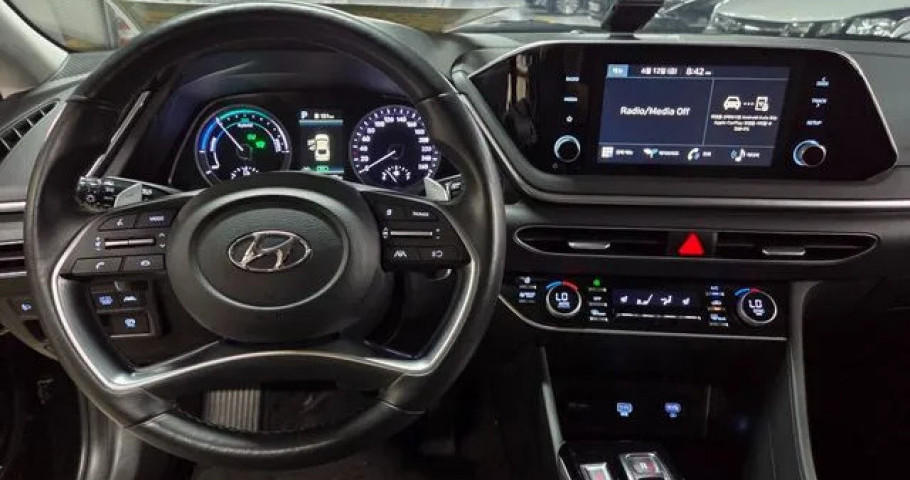 Hyundai Sonata 