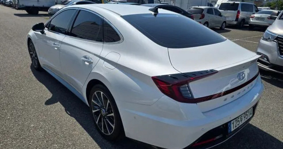 Hyundai Sonata 