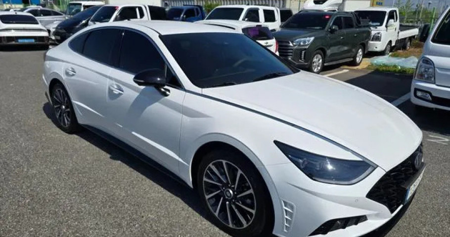 Hyundai Sonata 