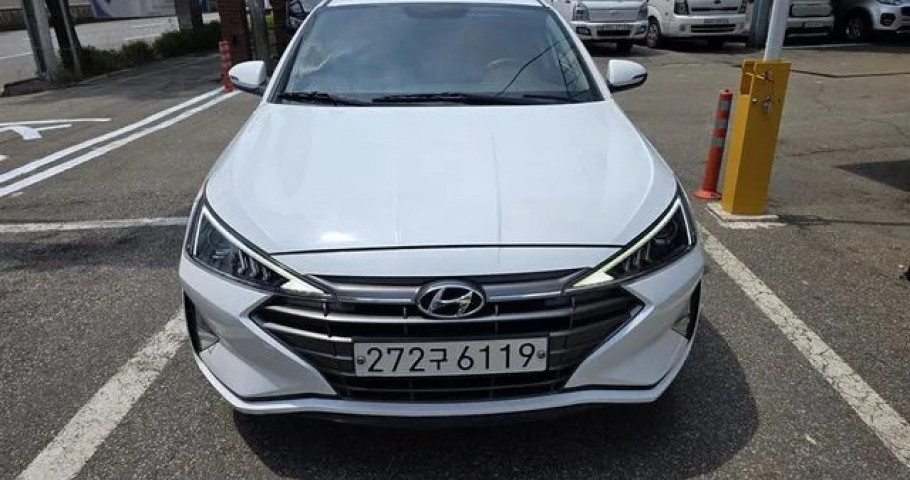 Hyundai Avante (Elantra) 