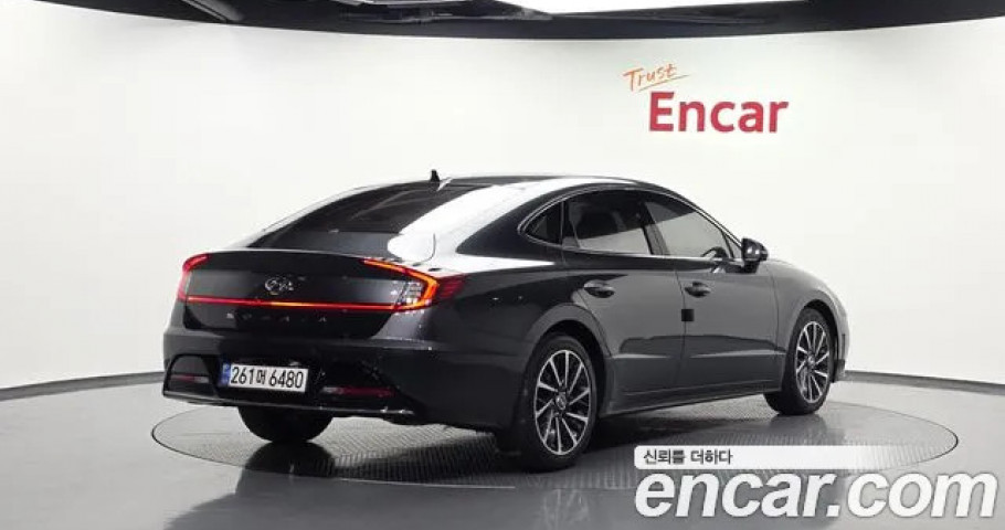 Hyundai Sonata 