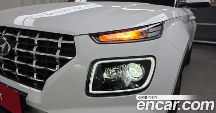 Hyundai Venue 