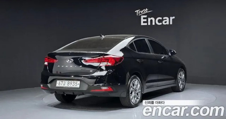 Hyundai Avante (Elantra) 