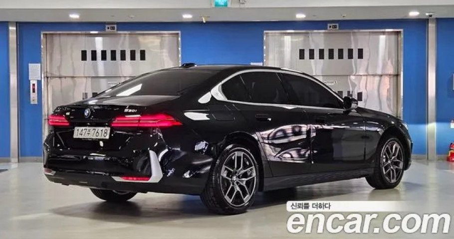 Bmw 5-Series 