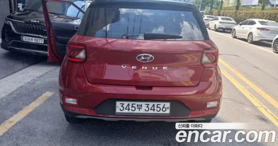 Hyundai Venue 