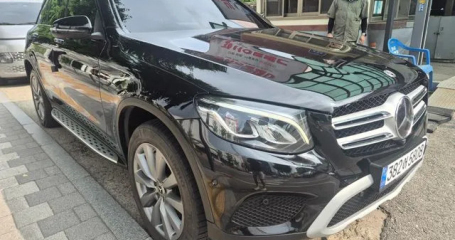 Mercedes-Benz Glc-Class 