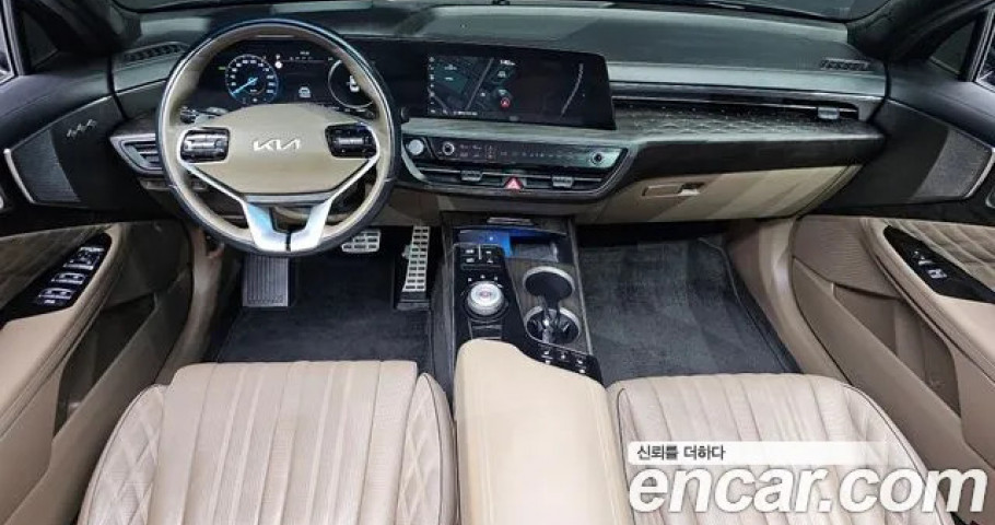 Kia K8 