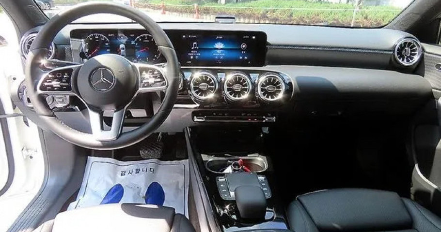 Mercedes-Benz A-Class 
