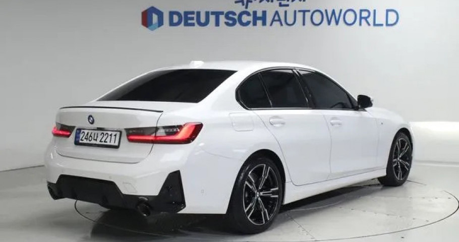Bmw 3-Series 