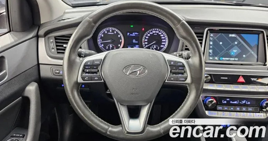 Hyundai Sonata 