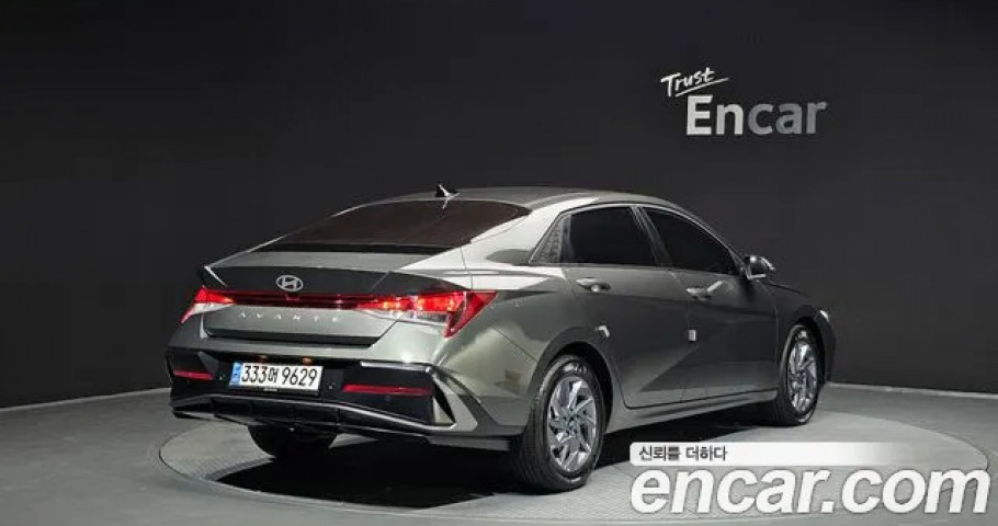 Hyundai Avante (Elantra) 