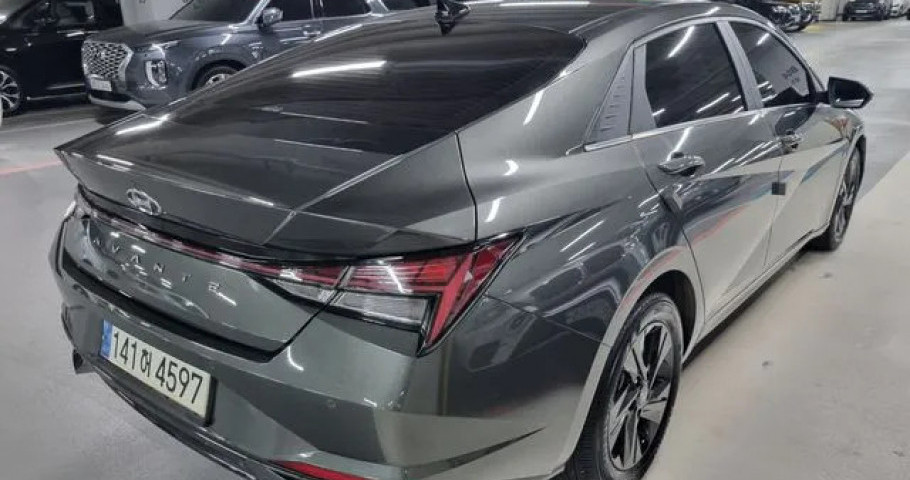 Hyundai Avante (Elantra) 