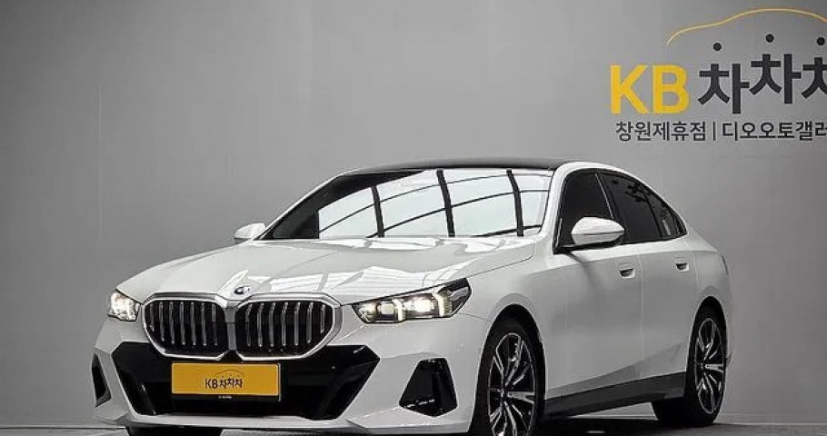 Bmw 5-Series 