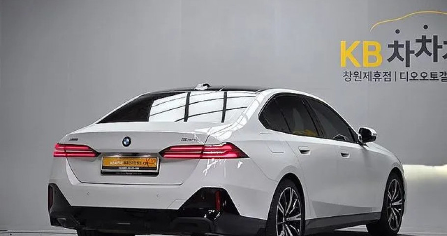 Bmw 5-Series 