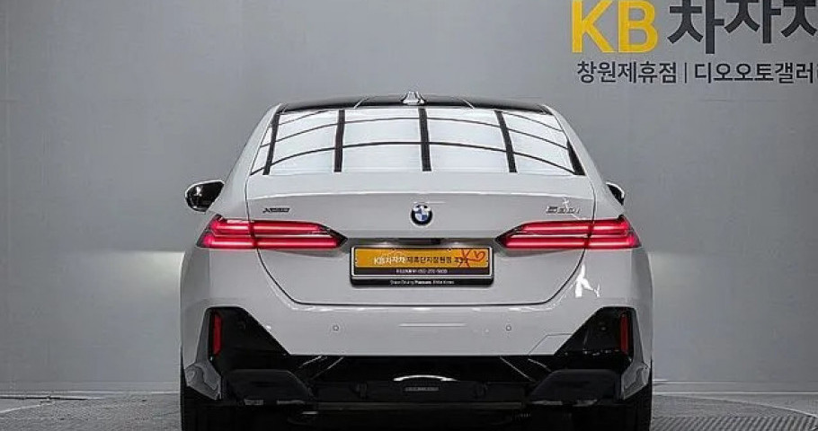 Bmw 5-Series 