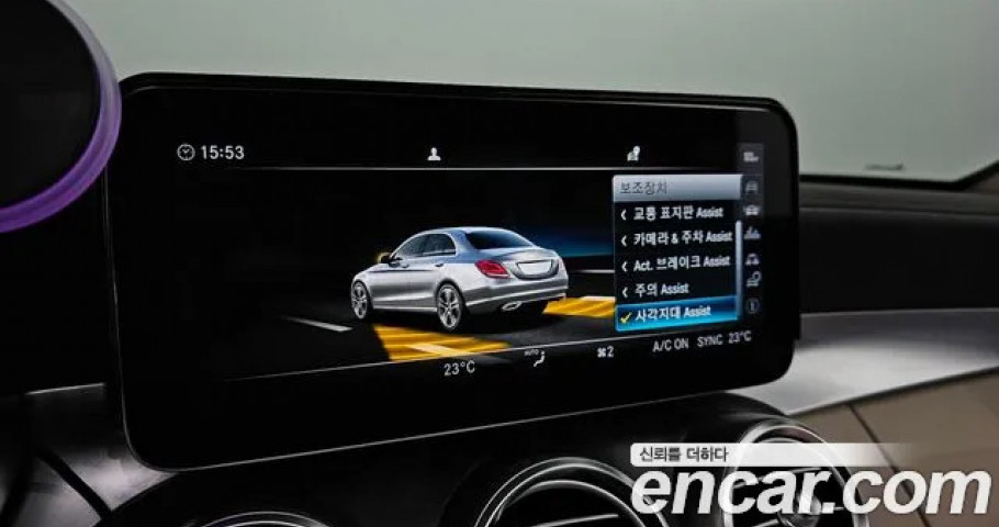 Mercedes-Benz C-Class 