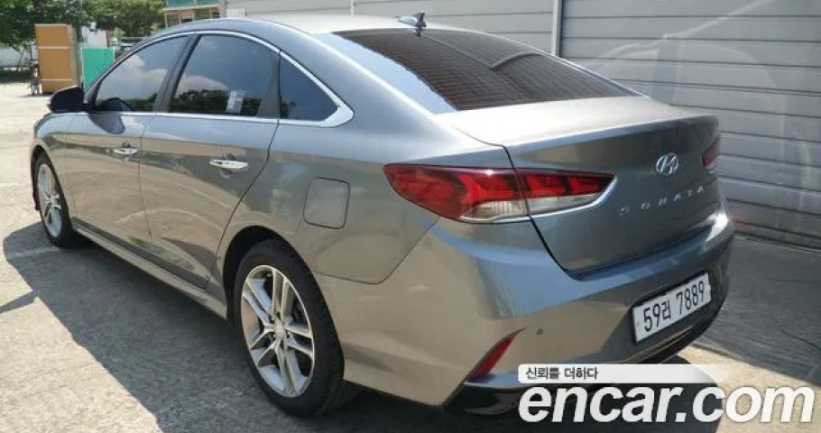 Hyundai Sonata 
