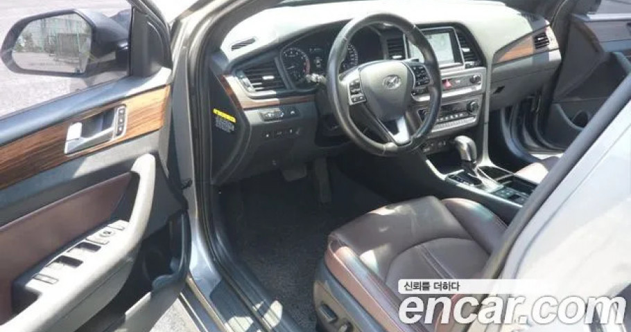 Hyundai Sonata 